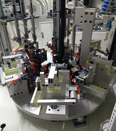 自动化设备看万和工厂全自动锁螺丝机视频